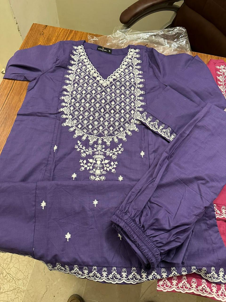 asim jofa luxury embroidered 3 piece suit (ajlb 3641601) asim jofa luxury embroidered 3 piece suit (ajlb 3641601)